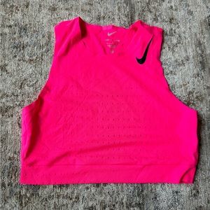 Nike workout crop top